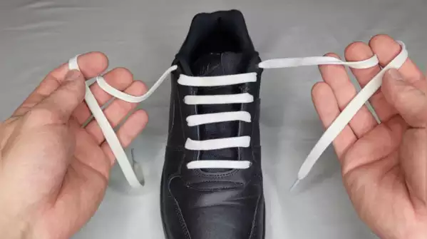A Closer Look: Ladder Lines and Military Vibes