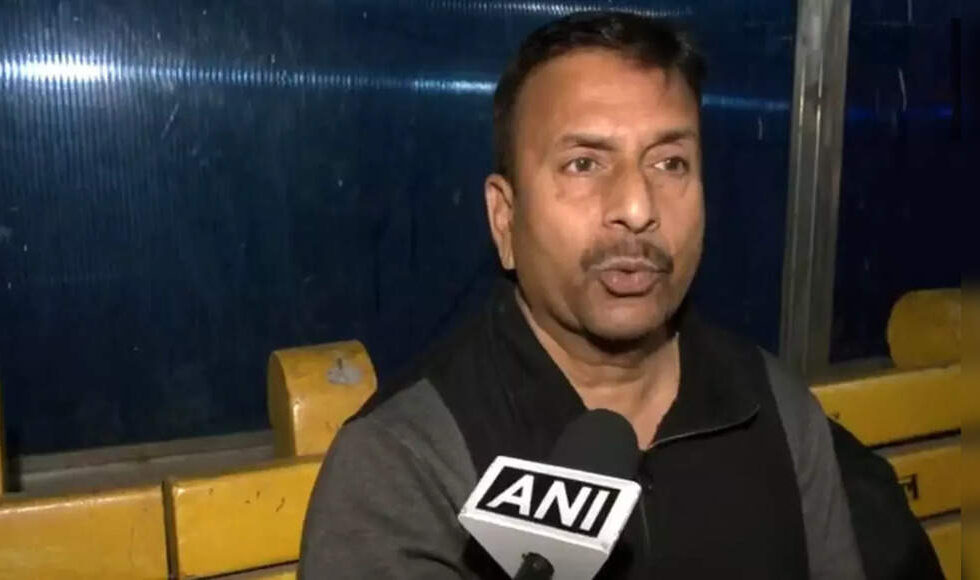 Earthquake Rocks New Delhi Station: Passengers Describe 'Train-Speed' Shocks