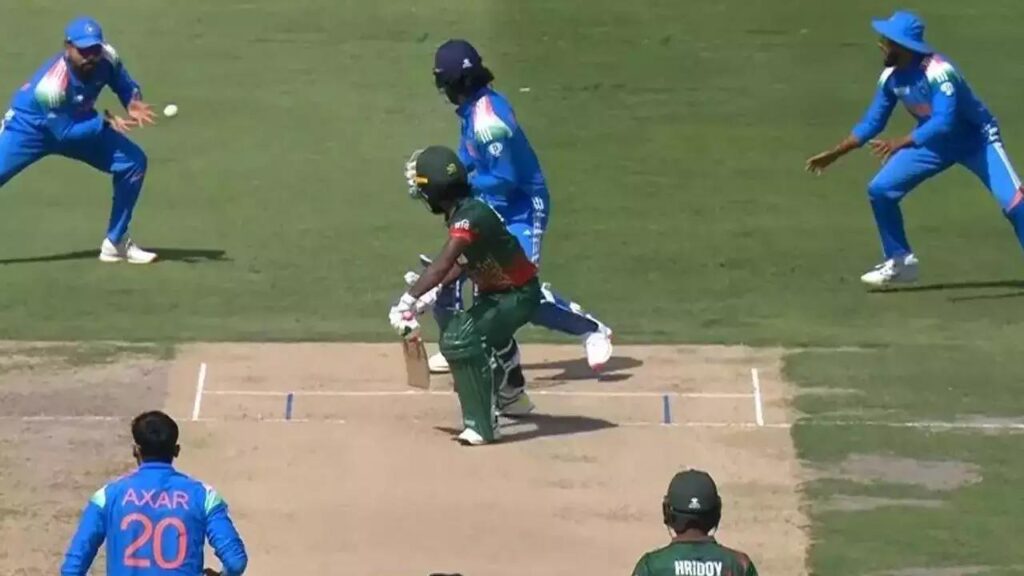 Axar Patel Denied Hat-Trick by Rohit Sharma's Dropped Catch in ICC Champions Trophy 2025 | Cricket News