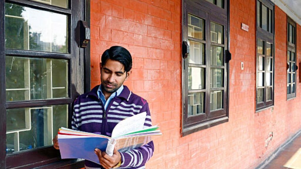 Saksham Jindal's Success in JEE Main Highlights the Importance of Focused Preparation