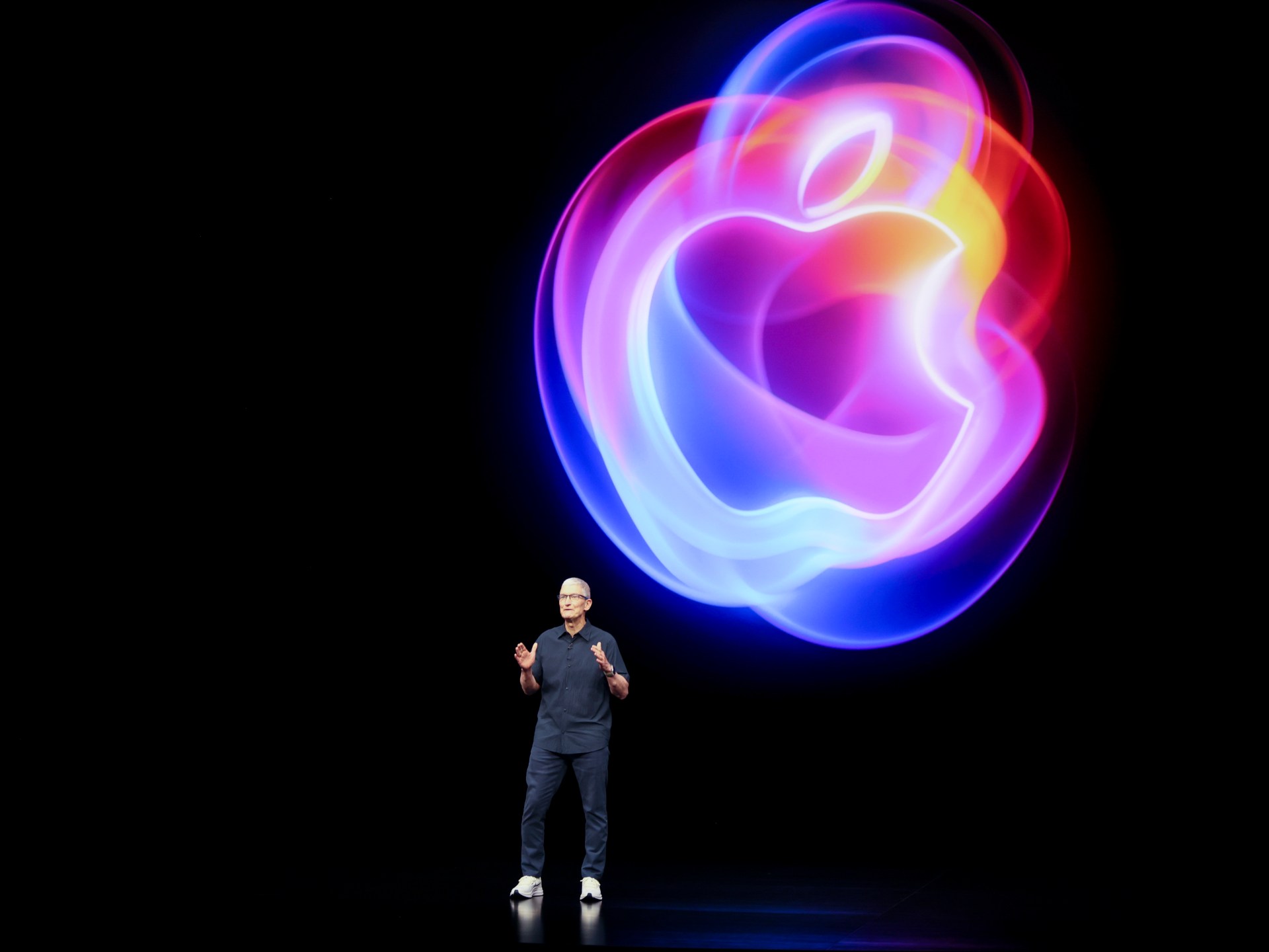 New Budget iPhone Alert! Meet the iPhone 16e